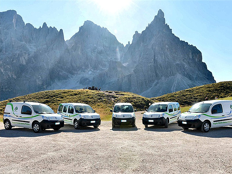 Auto elettriche a Baita Segantini