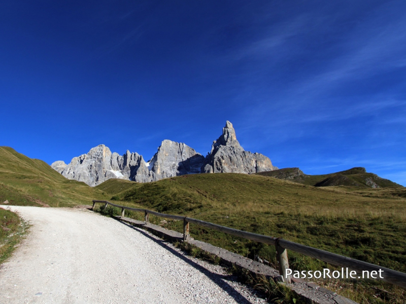 Strada per Baita Segantini